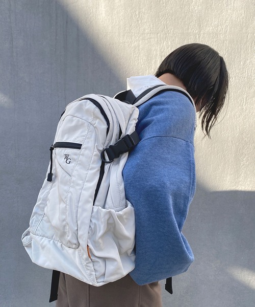 179/WG（イチナナキュウダブルジー）の「ポケット充実バックパック（バックパック/リュック・レディース・ブラック/オフホワイト・FREE）」の14枚目の写真