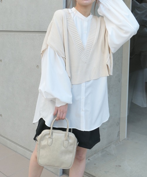 CORNERS（コーナーズ）の「深Vネックベスト（ベスト・レディース・ブラック/ベージュ系その他/グリーン/パープル/ダークグリーン/ピンク/オレンジ・M）」の16枚目の写真