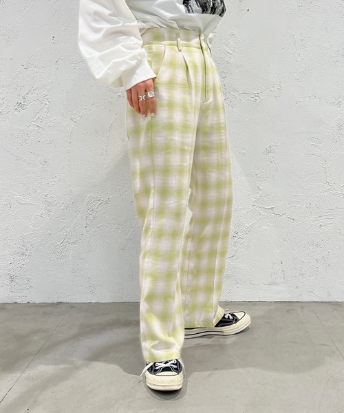 apres jour mignon（アプレジュールミニョン）の「オンブレチェックパンツ【ZOZOTOWN限定アイテム】（その他パンツ・レディース・グリーン系その他/ピンク系その他・MEDIUM/SMALL/X-LARGE）」の5枚目の写真