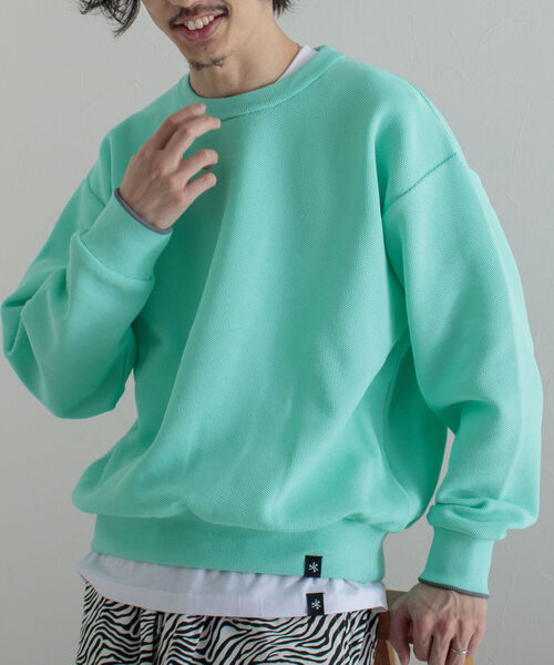 GLOSTER（グロスター）の「《ニット＋カットソーの2点SET》レイヤードプルオーバーニット【WEB限定カラーあり】（ニット/セーター・メンズ・チャコールグレー/ベージュ/サックスブルー/ミント・MEDIUM/LARGE）」の3枚目の写真