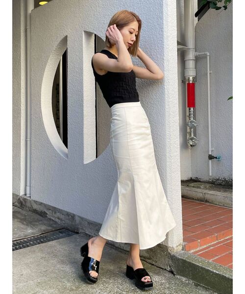 EMODA（エモダ）の「タンクスクエアサンダル（サンダル・レディース・ブラック/ライム・SMALL/MEDIUM/LARGE）」の9枚目の写真