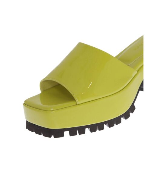 EMODA（エモダ）の「タンクスクエアサンダル（サンダル・レディース・ブラック/ライム・SMALL/MEDIUM/LARGE）」の19枚目の写真