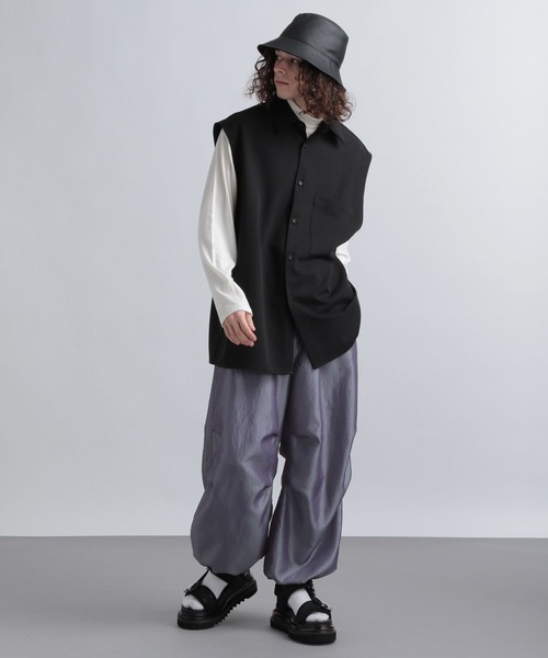 HARE（ハレ）の「BIGノースリーブシャツ(HARE)（シャツ/ブラウス・メンズ・オフホワイト/ブラック・FREE）」の6枚目の写真