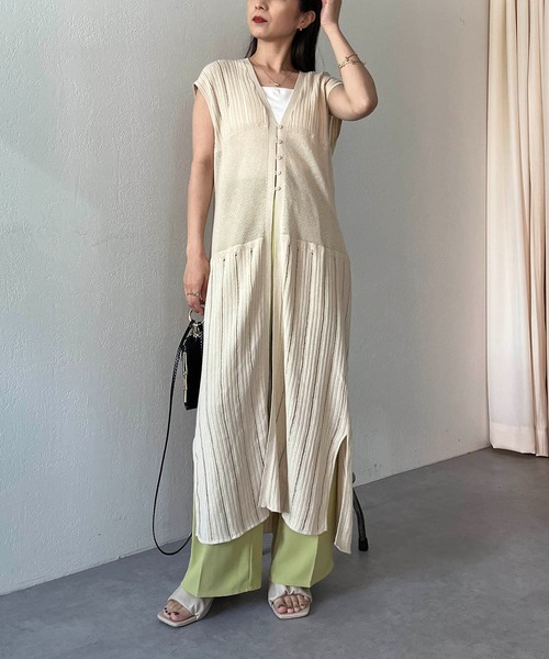 CAPRICIEUX LE'MAGE（カプリシューレマージュ）の「パネル編みジレワンピース（ワンピース・レディース・アイボリー/モカ・FREE）」の10枚目の写真