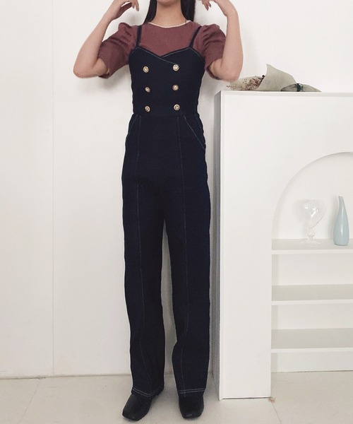 ADIRA（アディラ）の「ダブルボタンデニムサロペット（デニムパンツ・レディース・ブルー/ブラック・MEDIUM）」の3枚目の写真