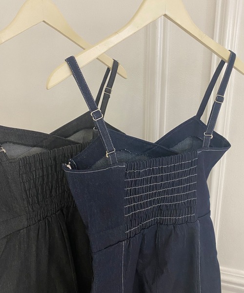 ADIRA（アディラ）の「ダブルボタンデニムサロペット（デニムパンツ・レディース・ブルー/ブラック・MEDIUM）」の6枚目の写真