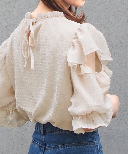 tiptop（ティップトップ）の「肩開きバックリボンブラウス（シャツ/ブラウス・レディース・アイボリー/オフホワイト/ブラック/A/B・FREE）」の17枚目の写真