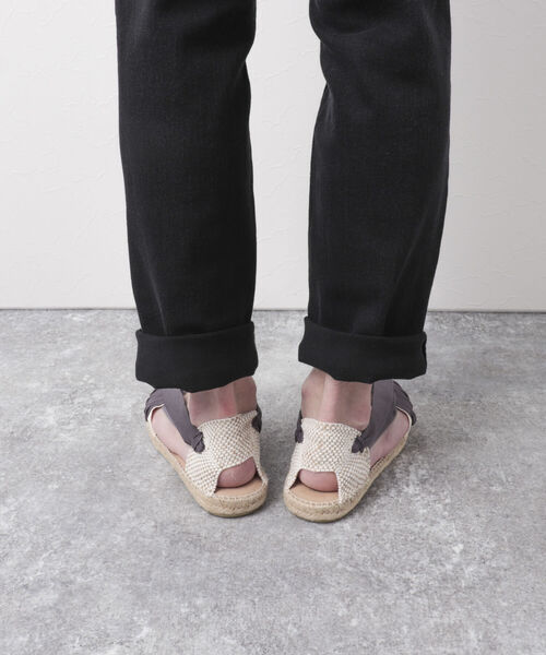 La Manual Alpargatera（マヌアル・アルパルガテラ）の「【LA MANUAL ALPARGATERA/ラ マヌアル アルパルガテラ】エスパドリーユ サンダル（サンダル・メンズ・ブラック/グレー・41/40/42）」の15枚目の写真