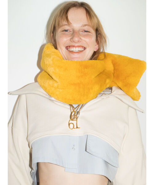 Ray BEAMS(レイビームス)の「Ray BEAMS / クロップド ハーフ ジップパーカー(パーカー・レディース・ブラック/ベージュ・ONE SIZE)」の17枚目の写真