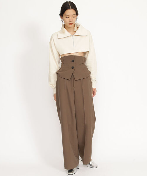 Ray BEAMS(レイビームス)の「Ray BEAMS / クロップド ハーフ ジップパーカー(パーカー・レディース・ブラック/ベージュ・ONE SIZE)」の19枚目の写真