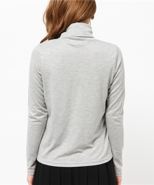 Chico（チコ）の「TRスムースタートルネックPO（Tシャツ/カットソー・レディース・グレー・FREE）」の4枚目の写真