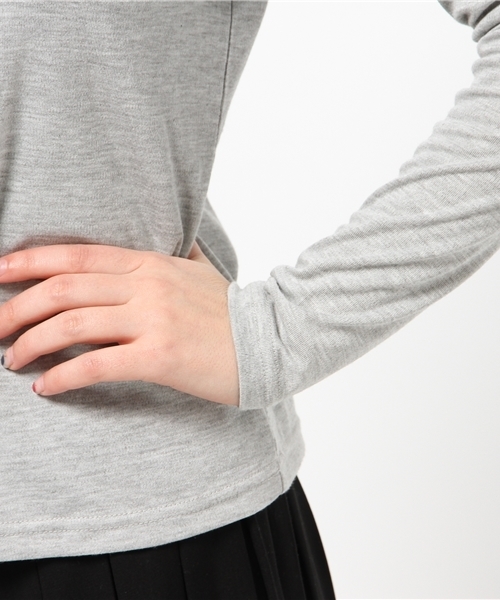 Chico（チコ）の「TRスムースタートルネックPO（Tシャツ/カットソー・レディース・グレー・FREE）」の6枚目の写真