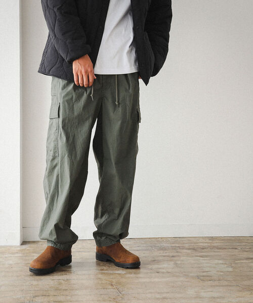 BEAMS（ビームス）の「BEAMS / バルーン イージー パンツ（その他パンツ・メンズ・ブラック/オリーブ・M/L/S/XL）」の4枚目の写真