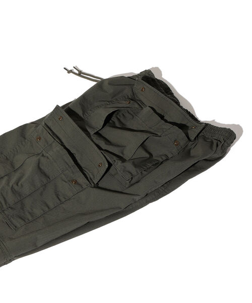 BEAMS（ビームス）の「BEAMS / バルーン イージー パンツ（その他パンツ・メンズ・ブラック/オリーブ・M/L/S/XL）」の12枚目の写真