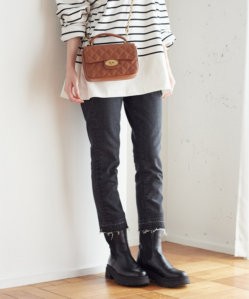 JOURNAL STANDARD（ジャーナルスタンダード）の「リラックスストレートデニム（デニムパンツ・レディース・ブラック系その他/ネイビー/ブルー系その他・36/40/38）」の4枚目の写真