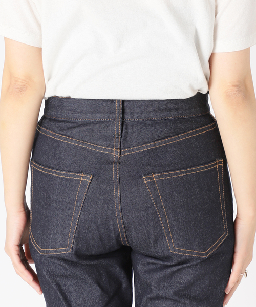 JOURNAL STANDARD（ジャーナルスタンダード）の「リラックスストレートデニム（デニムパンツ・レディース・ブラック系その他/ネイビー/ブルー系その他・36/40/38）」の17枚目の写真