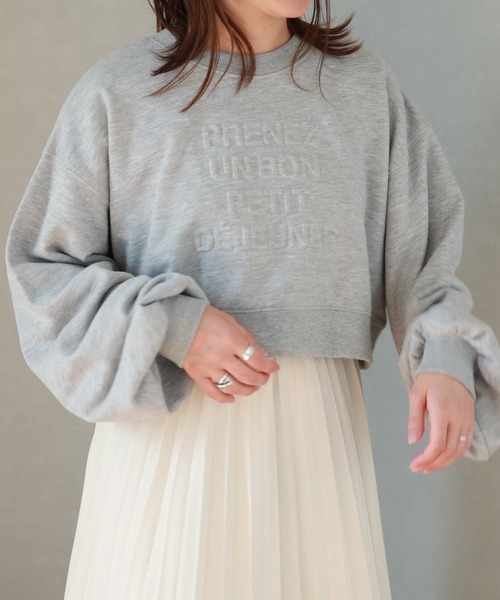 archives（アルシーヴ）の「エンボスクロップドスウェット（スウェット・レディース・ブラック/グレー/アイボリー/ワインレッド・MEDIUM）」の3枚目の写真