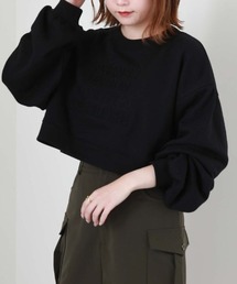 エンボスクロップドスウェット