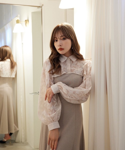 ANDGEEBEE(アンジービー)の「シャツキャミワンピセット(ワンピース・レディース・ブラック/ベージュ・MEDIUM)」の15枚目の写真