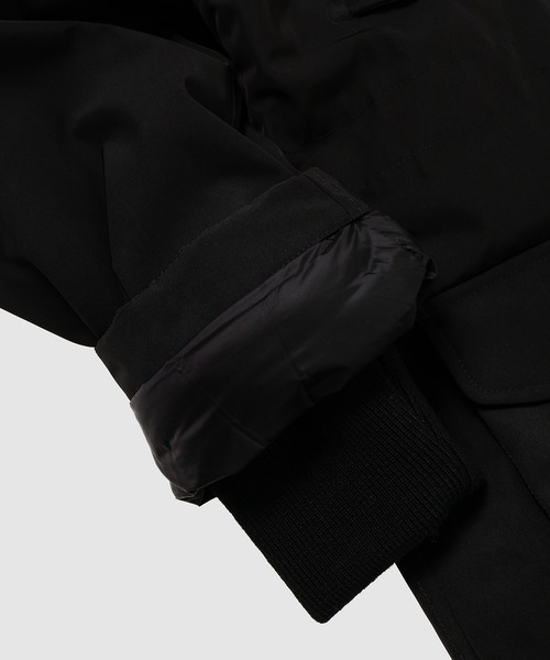 IENKI IENKI（イエンキイエンキ）の「Puffer Parka Jacket（ダウンジャケット/コート・メンズ・ブラック・M）」の4枚目の写真