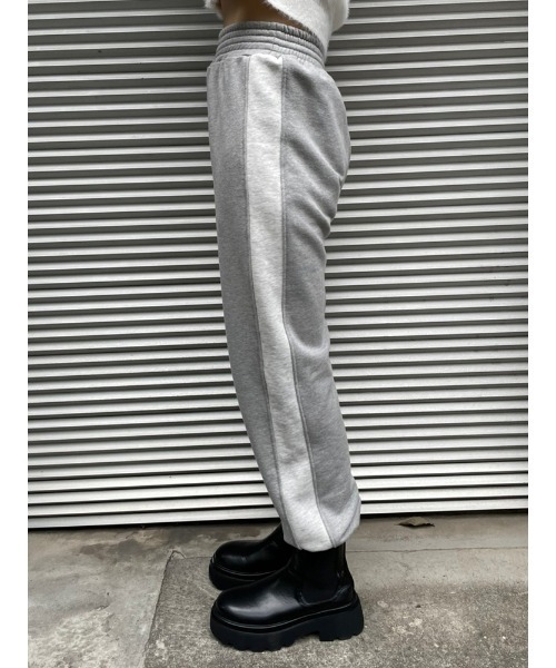 ENVYM(アンビー)の「ラインジョガーPT(その他パンツ・レディース・ブラック/グレー・FREE)」の16枚目の写真