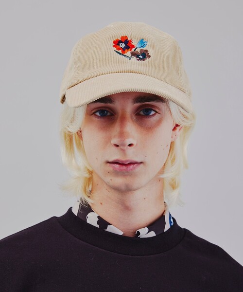 tk.TAKEO KIKUCHI（ティーケータケオキクチ）の「◆ぽっぷレトロフラワー刺繍キャップ（ユニセックスアイテム）（キャップ・メンズ・ベージュ/ブラック/ネイビー系3・00）」の13枚目の写真