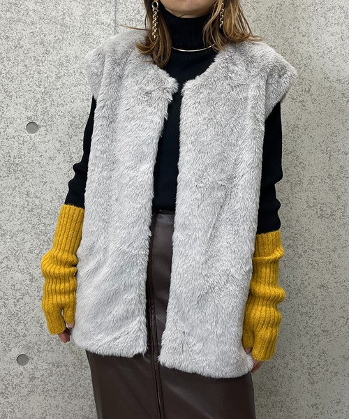 mi via loca（ミヴィアロカ）の「フェイクファーノーカラージレ（ベスト・レディース・ブラック/ベージュ/ブラウン/グレー・FREE）」の5枚目の写真