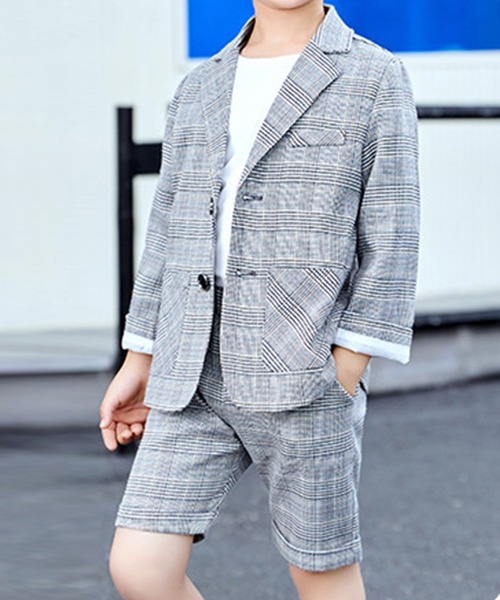 DAY CLOSET（デイ クローゼット）の「キッズ セットアップスーツ長袖ジャケット+ショートパンツ 2点セット（セットアップ・キッズ・グレー・110cm/120cm/130cm/140cm/150cm）」の4枚目の写真
