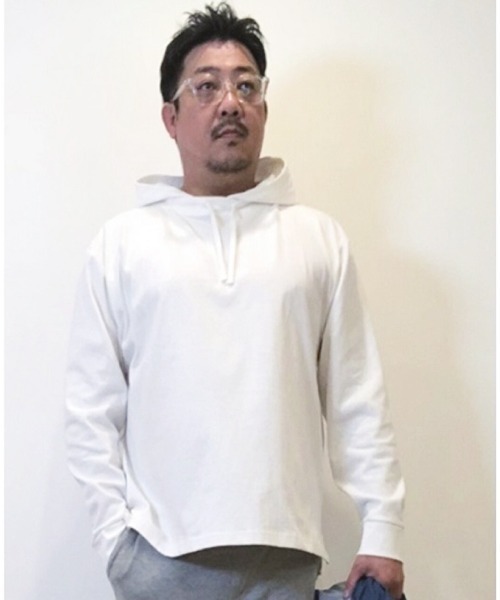 Alil（アリル）の「【Alil】アリル 10/-天竺 プルパーカー ルーズ シルエット 大人カジュアル（パーカー・メンズ・カーキ/ネイビー/グレイッシュベージュ/ブラック/オフホワイト・SMALL/MEDIUM/LARGE）」の18枚目の写真