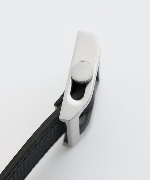 ITTI(イッチ)の「HERRIE HOLELESS BELT / DIPLO FJORD(ベルト・メンズ・ブラック・FREE)」の4枚目の写真