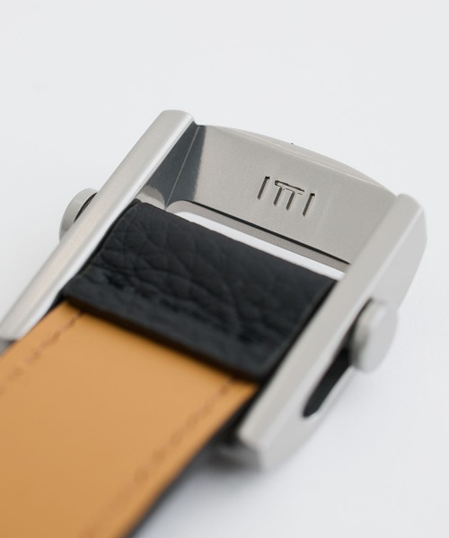 ITTI(イッチ)の「HERRIE HOLELESS BELT / DIPLO FJORD(ベルト・メンズ・ブラック・FREE)」の5枚目の写真