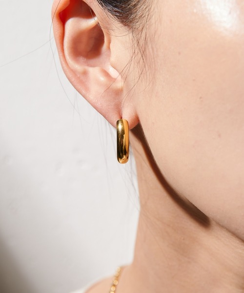 ear PAPILLONNER(イアパピヨネ)の「金属アレルギー対応ステンレス2色ミニフープピアス(ピアス(両耳用)・レディース・ゴールド・FREE)」の4枚目の写真