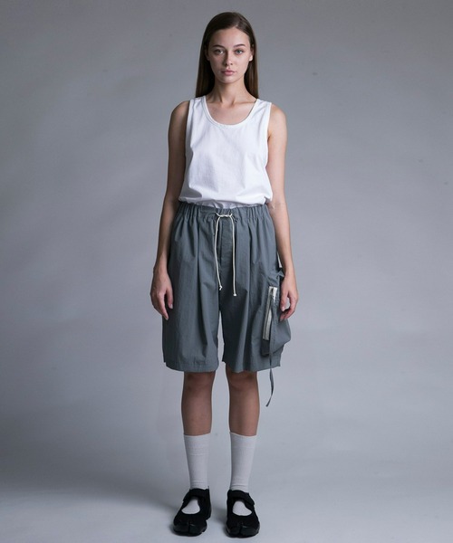 my beautiful landlet（マイビューティフルランドレット）の「【my beautiful landlet】NYLON DYED TAFFETA SHORT PANTS（その他パンツ・メンズ・ブラック/グレー/ブルー/オフホワイト・1/0）」の4枚目の写真