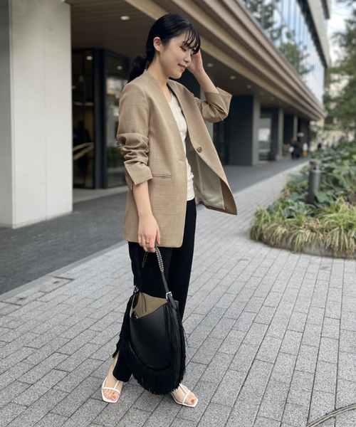 Noble（ノーブル）の「ウールツイルノーカラージャケット（ノーカラージャケット・レディース・ブラック/ベージュ・36/38）」の9枚目の写真