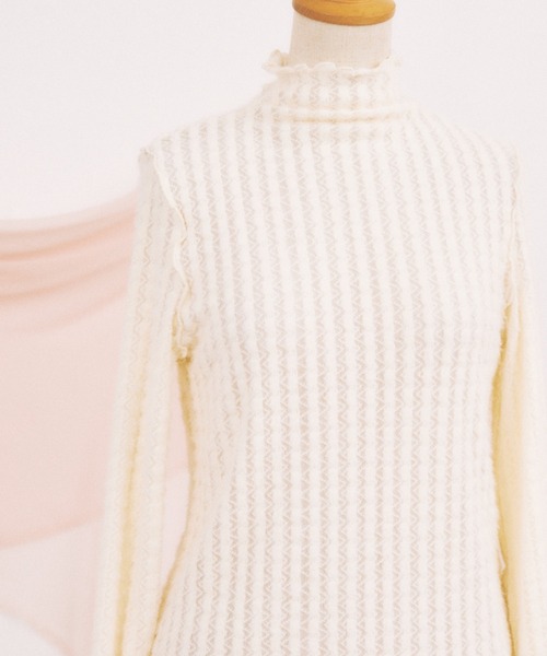 pomiii(ポミー)の「レースハイネックメロウトップス(Tシャツ/カットソー・レディース・アイボリー・FREE)」の11枚目の写真