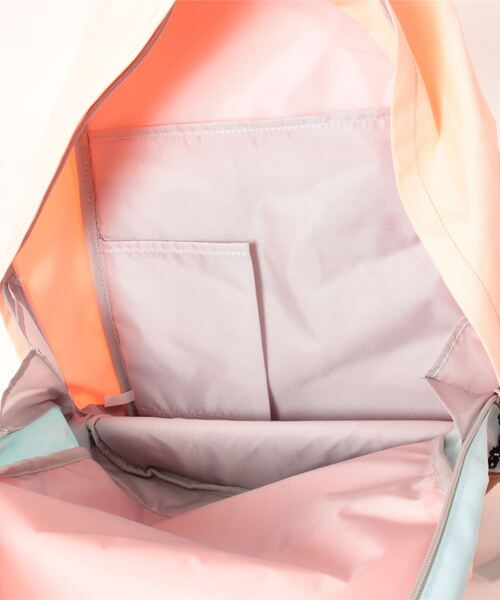 Kahiko（カヒコ）の「【Kahiko】クラシックアロハデイパック（バックパック/リュック・レディース・ブラック/オレンジ/ブルー/ネイビー・FREE）」の12枚目の写真