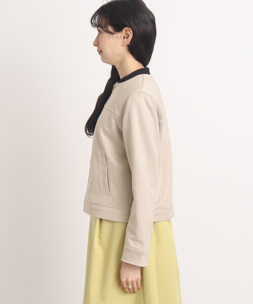 DRESKIP（ドレスキップ）の「◆【カジュアルからキレイめまで】もちもちノ－カラ－ブルゾン（ノーカラージャケット・レディース・チャコールグレー/ベージュ/ライトグレー・04/03/02）」の4枚目の写真