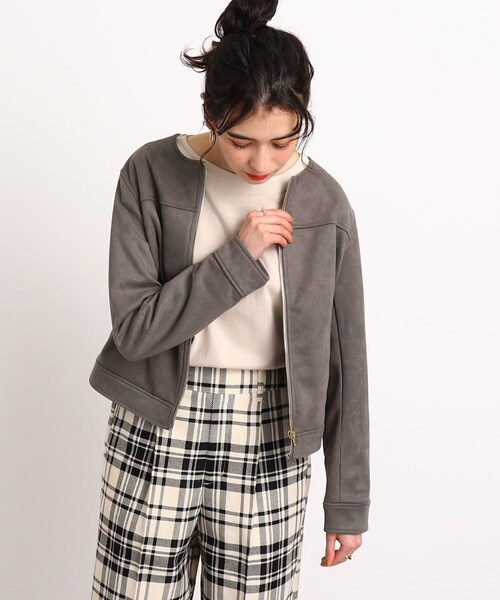 DRESKIP（ドレスキップ）の「◆【カジュアルからキレイめまで】もちもちノ－カラ－ブルゾン（ノーカラージャケット・レディース・チャコールグレー/ベージュ/ライトグレー・04/03/02）」の12枚目の写真