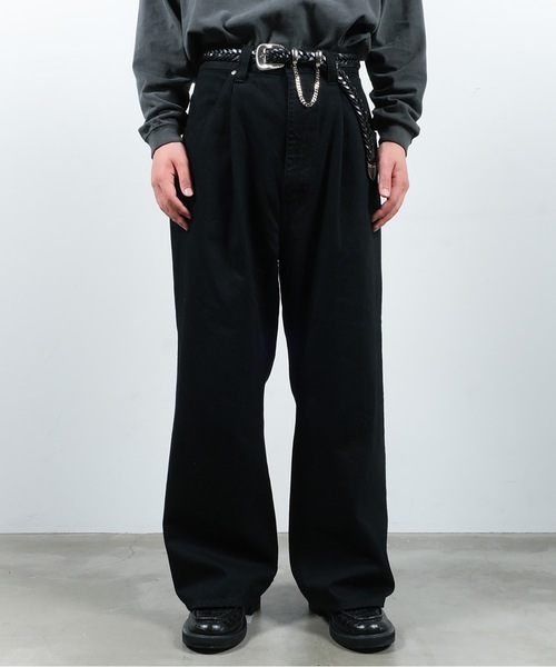 Jieda(ジエダ)の「WIDE ONE TUCK STRAIGHT DENIM(デニムパンツ・メンズ・インディゴブルー/ブラック・2/1)」の5枚目の写真