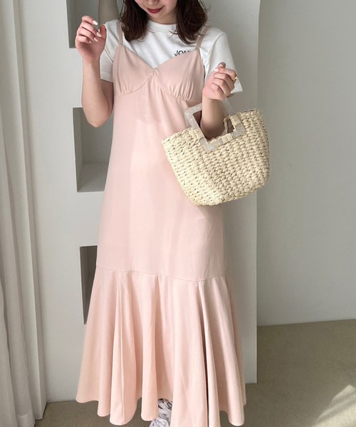 one after another NICE CLAUP（ワンアフターアナザーナイスクラップ）の「インナーと羽織で着回せる。マーメイドキャミワンピース（ワンピース・レディース・アイボリー/ブラック/ホワイト系その他/ピンク/その他1・FREE）」の4枚目の写真