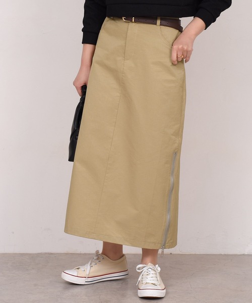DAY CLOSET(デイ クローゼット)の「レディース ジップスリットナロースカート(スカート・レディース・ベージュ/ブラック・S/L/M/XS)」の9枚目の写真