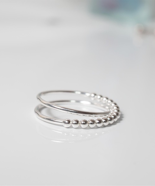 Ops.（オプス）の「リング 個性 レディース シルバー 指輪 華奢 重ね付け【Werni ウェルニ】（リング・レディース・シルバー/イエローゴールド・#9/#11/#13/#15）」の5枚目の写真