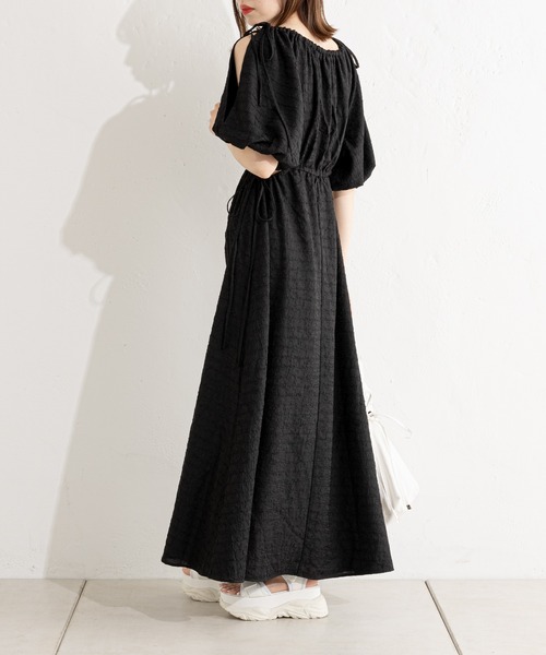 【美品/手洗い可】ハウスオブロータス★落ち感 とろみワンピース ビッグシルエット Chico（チコ）の「肩スリットカットアウトワンピース