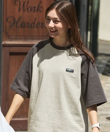 ラグランTシャツ」に該当するベージュ系のファッション通販