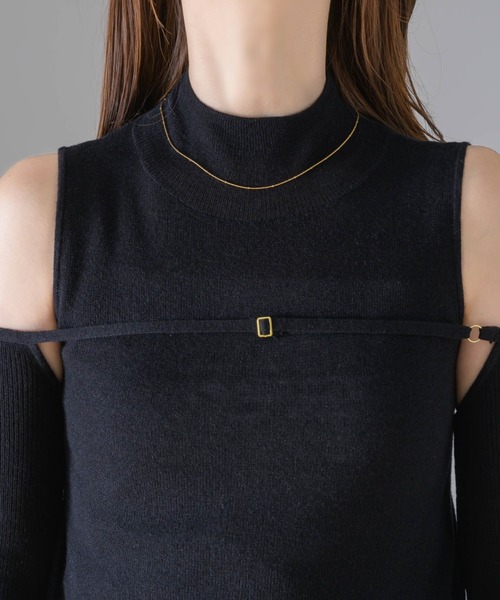NEUNA（ヌナ）の「【袖部分取り外し可能！】2wayオフショルシアーニットアンサンブルトップス（Tシャツ/カットソー・レディース・グレー/ブラック/グレイッシュベージュ/ホワイト・FREE）」の21枚目の写真