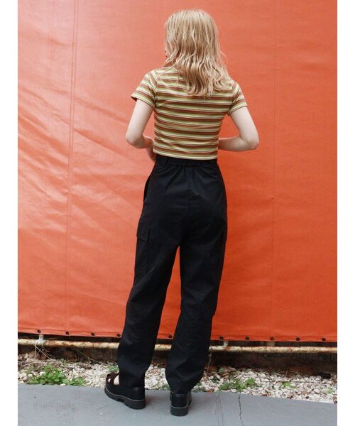 MURUA（ムルーア）の「マルチボーダーTシャツ（Tシャツ/カットソー・レディース・ネイビー/マスタード・FREE）」の7枚目の写真