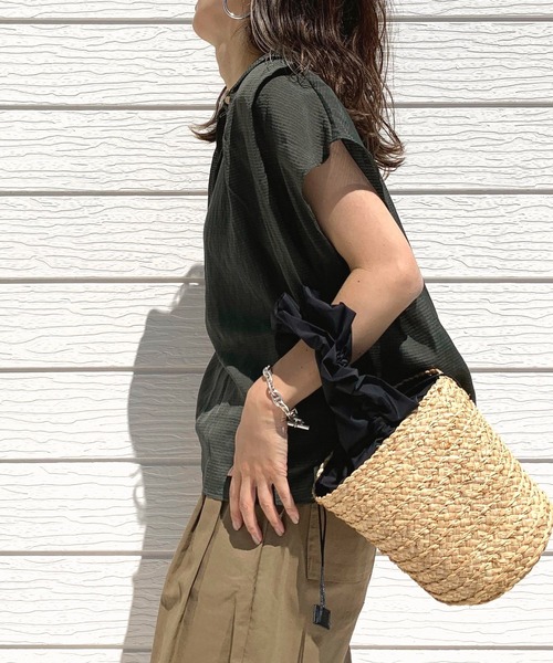 Q(キュー)の「シアーボーダースキッパーシャツ(シャツ/ブラウス・レディース・オリーブ系/ピンク系・MEDIUM)」の10枚目の写真