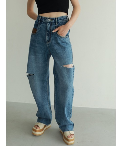 人気アイテム AMAIL（アマイル）の「Am WEAR - denim（デニムパンツ）」 cutout パンツ
