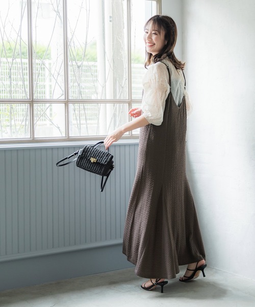 coca（coca）（コカ）の「ジャカードキャミワンピース（ワンピース・レディース・グレイッシュベージュ/グリーン/アイボリー/ブラック・M/L）」の13枚目の写真