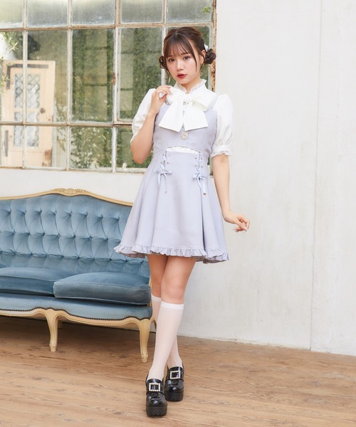 ROJITA(ロジータ)の「【TGCteen2023 summer着用アイテム/ベージュ】フロントカットキャミワンピース(ジャンパースカート・レディース・ベージュ/サックスブルー/ブラック・FREE)」の6枚目の写真